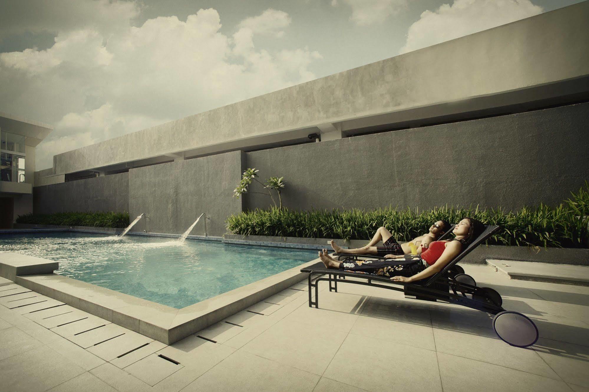 The Premiere Hotel Pekanbaru Exterior foto